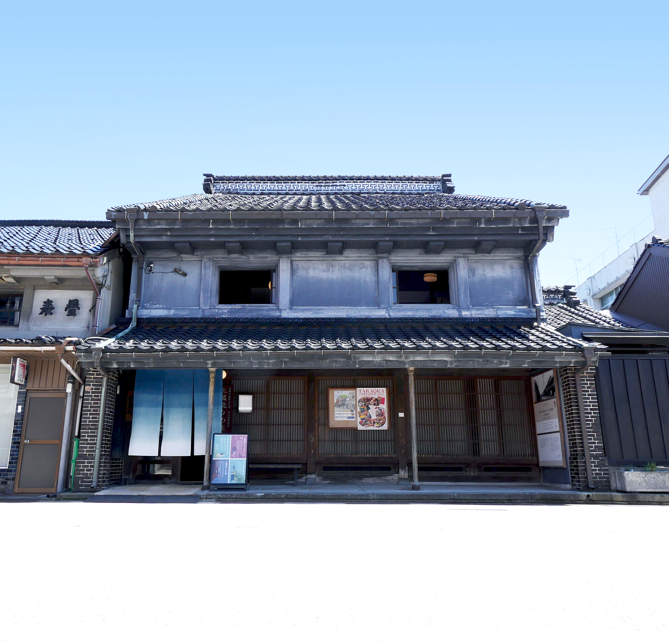 Tour image b65a1bbb-c24c-4592-bcc6-1f8cf9c3b428