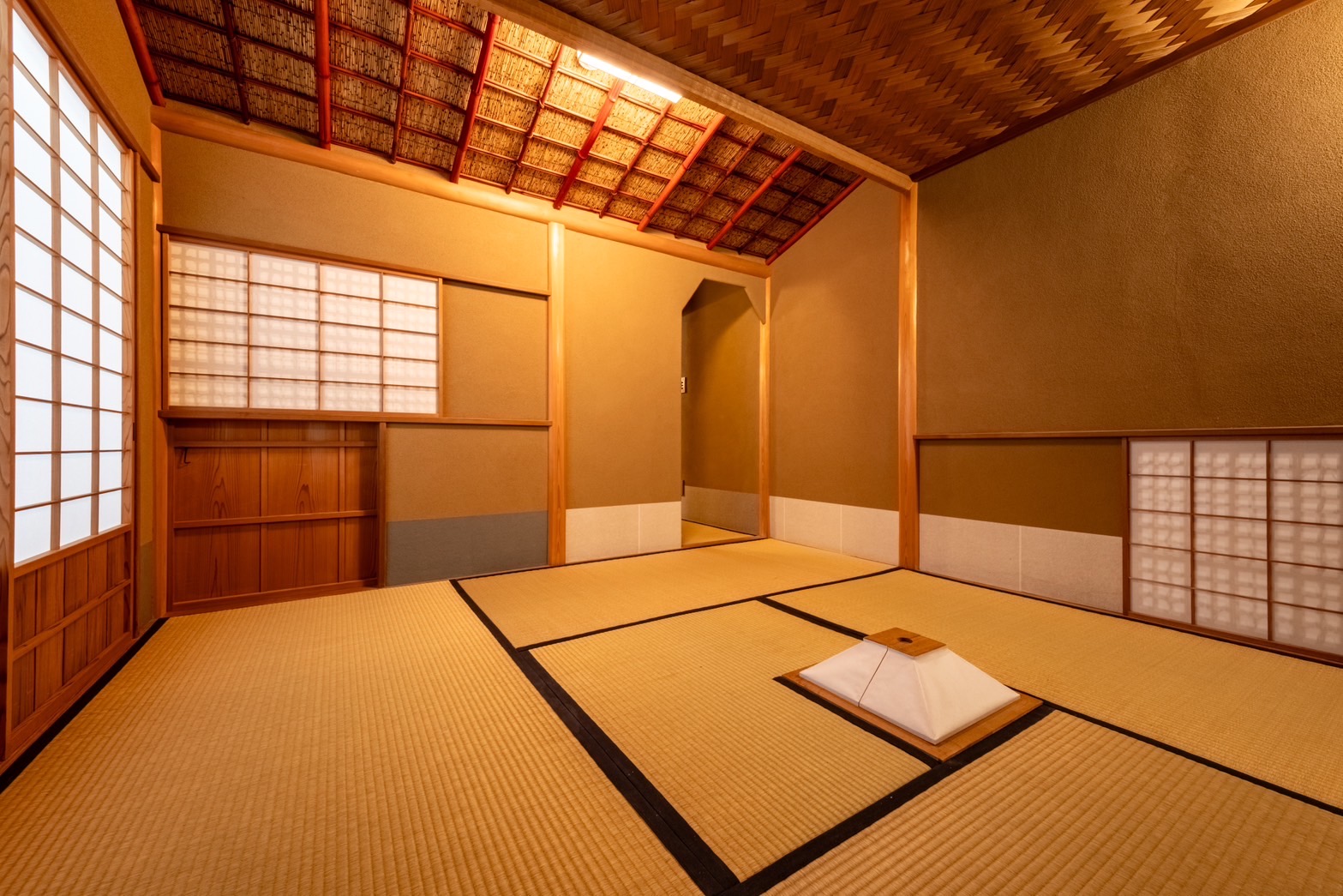Tour image 6d7d19e8-3dde-4011-a191-2145c0e91806