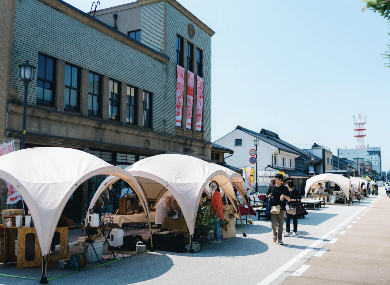 Tour image ac980162-2cc6-446c-a3b3-6fb06e55daff